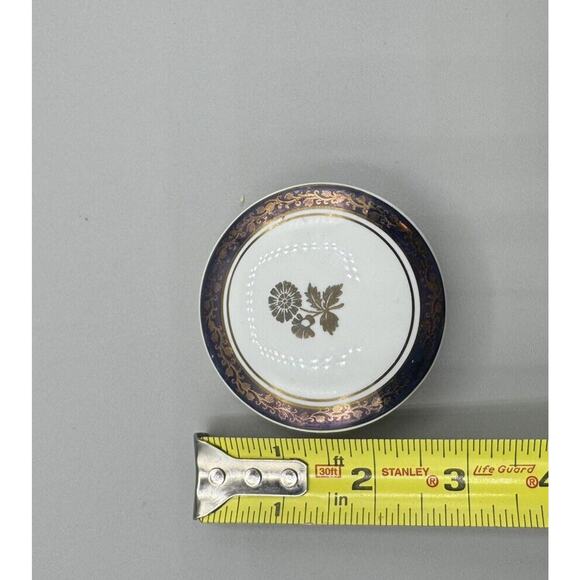 Porcelain Round Trinket Stash Box St. Regis Ltd Brazil Navy Blue Gold Floral - Picture 5 of 6